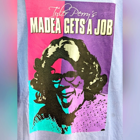 Tyler Perry's 'Madea Gets a Job' Movie Promo T-Shirt - Picture 3 of 4